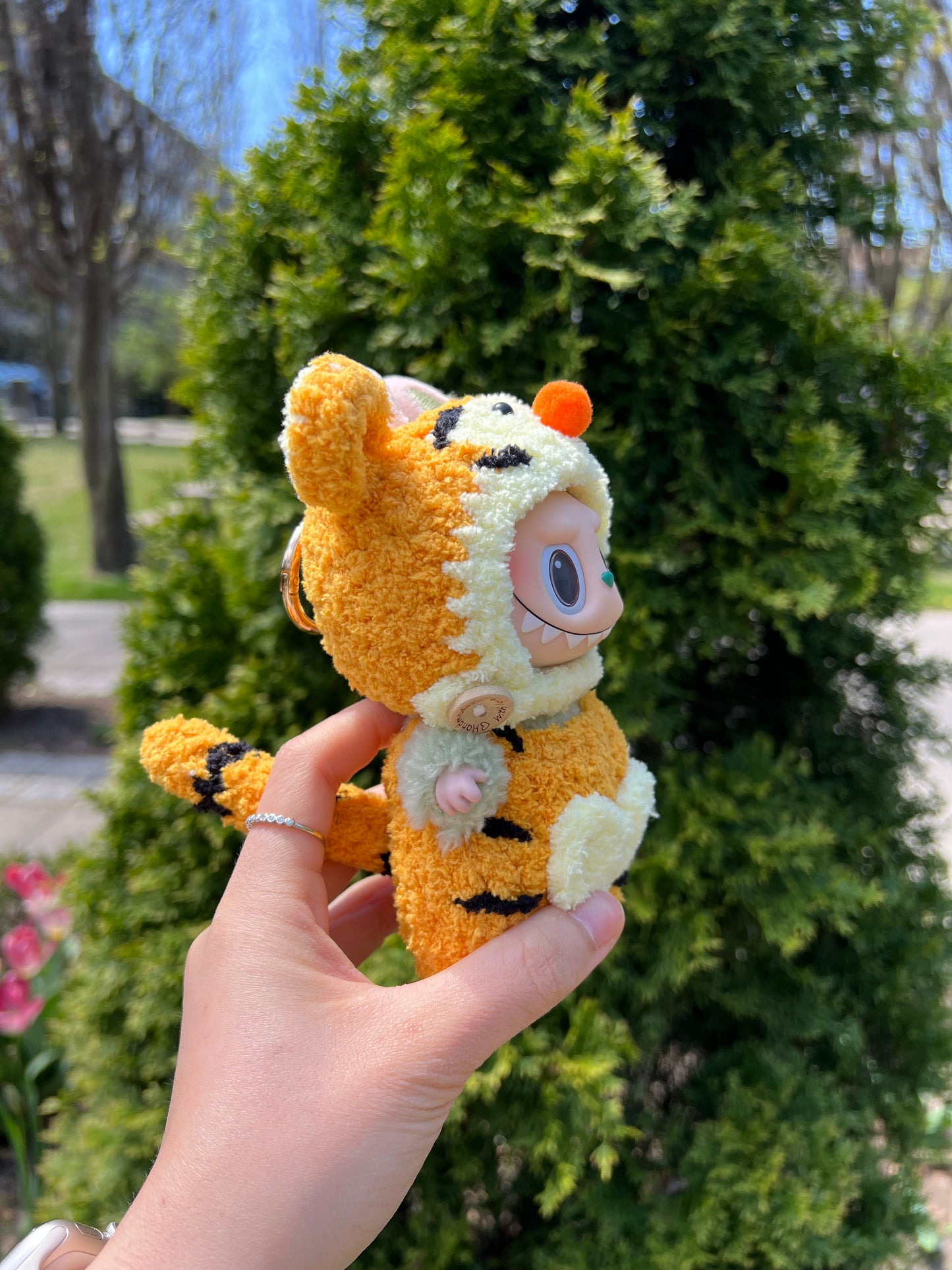 Tiger labubu clothes