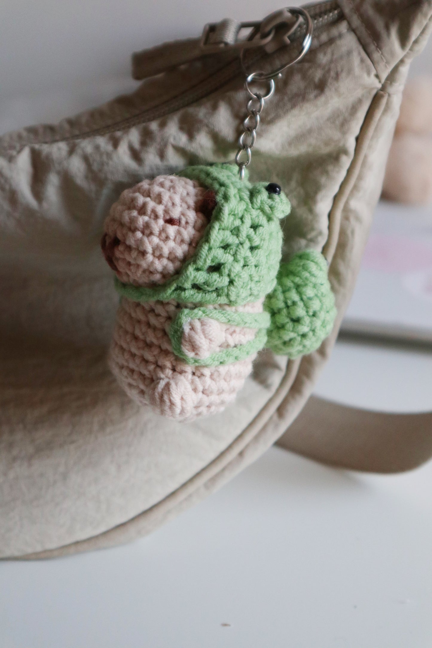 CAPYBARA x FROG CROCHET KEYCHAINS